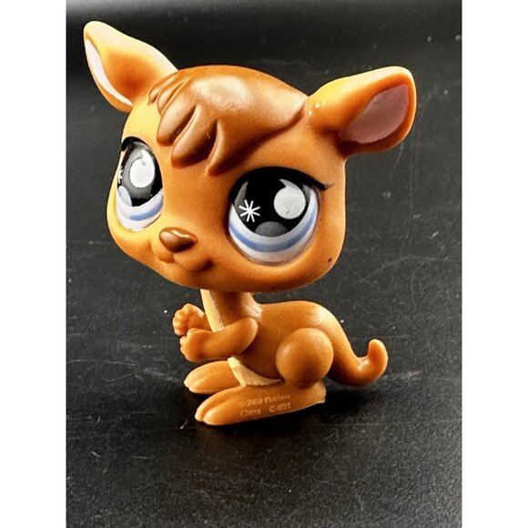 Littlest Pet Shop 682 Kangaroo Play set Exclusive Gym 2007 LPS Authentic - Picture 1 of 12